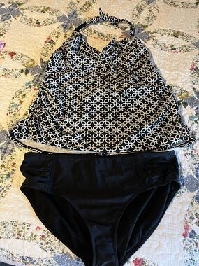 Catalina Black & White Patterned Halter Tankini Set